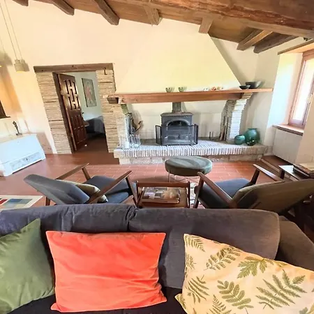 Enjoy Italy - Pool Cerro In Holiday home