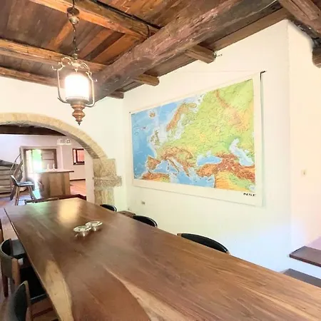 Enjoy Italy - Pool Cerro In Holiday home